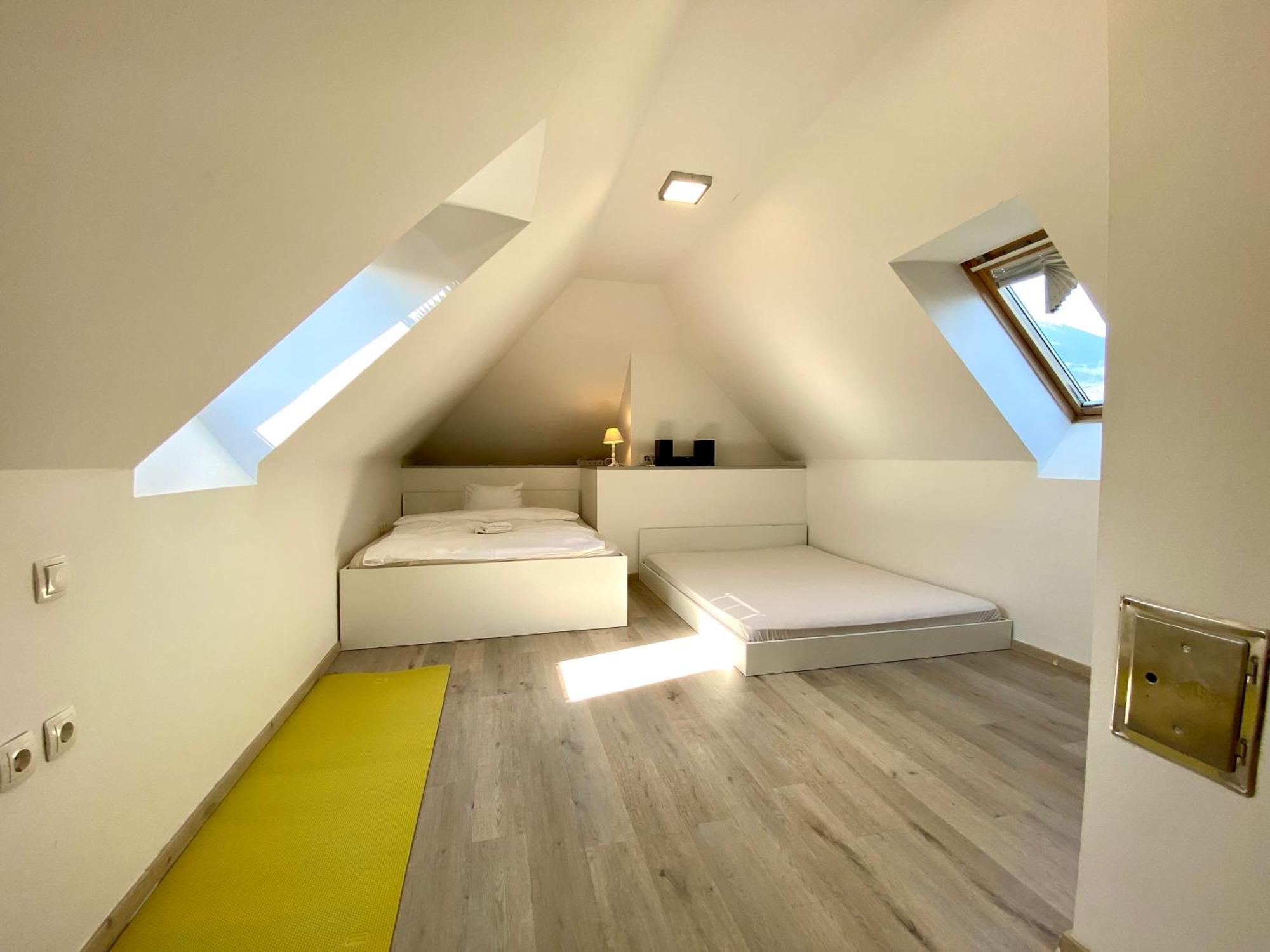 House Eden With Mountain Views Daire Bled Dış mekan fotoğraf